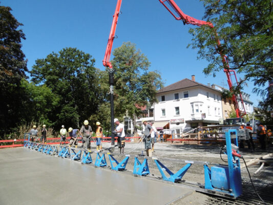 Erneuerung Bernhardusbrücke über den Neumagen in Bad Krozingen